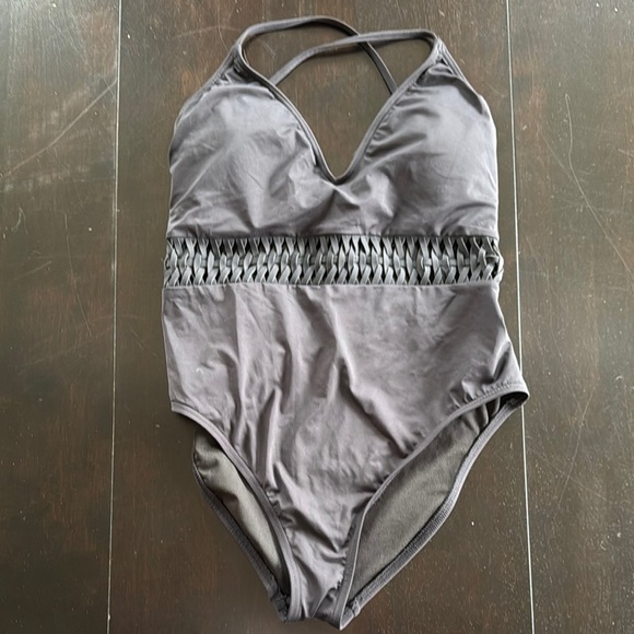 Kenneth Cole Black One Piece Swimsuit - Picture 1 of 3